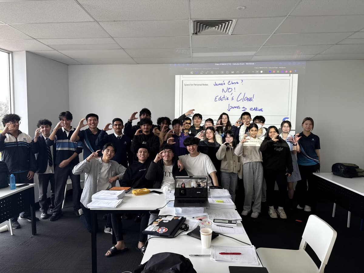 Contour workshop group photo